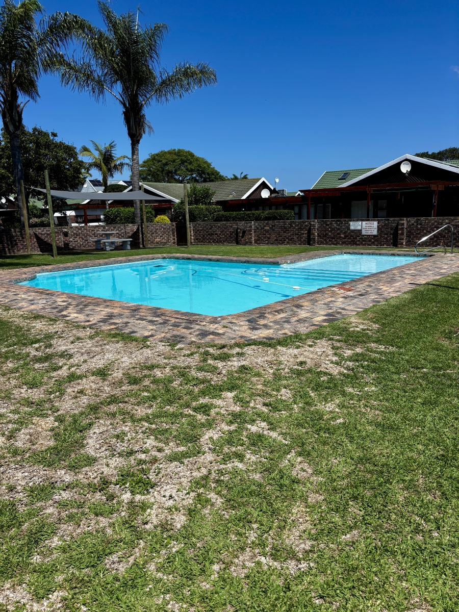 2 Bedroom Property for Sale in Keurboomstrand Western Cape